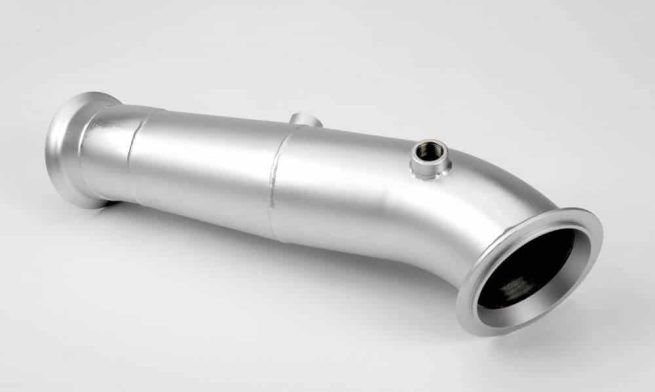 a silver pipe with a black center